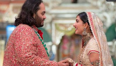 Radhika Merchant marries Indian billionaire's son Anant Ambani in breathtaking bejwelled look