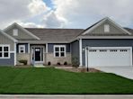 10177 S Creekview Ct, Franklin WI 53132