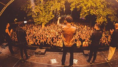 La Glorieta de Ontinyent vibra con la calidad de los directos del festival Nómade