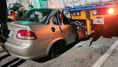 Tragedia en la ruta 7 en Mendoza: un hombre murió luego de chocar contra un camión estacionado