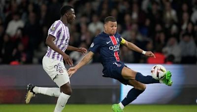 Goodbye goal: Mbappé gets mixed reception from fans in last PSG home game before scoring in 3-1 loss