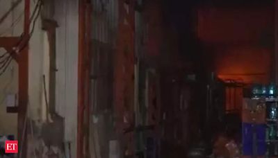 Delhi: Fire breaks out at factory in Okhla Phase 2