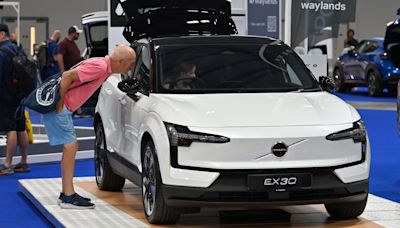 Volvo gives up plan to sell only EVs by 2030