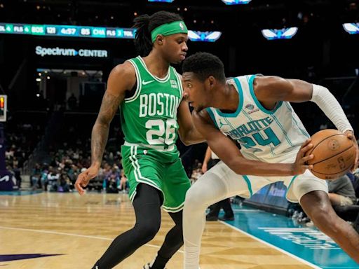 Boston Celtics Reserve Guard Signs Two-Way Deal With Chicago Bulls