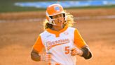 Back-to-back bombs lead Lady Vols past Kentucky