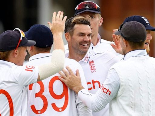James Anderson becomes first fast bowler to bowl 40,000 deliveries in Test cricket
