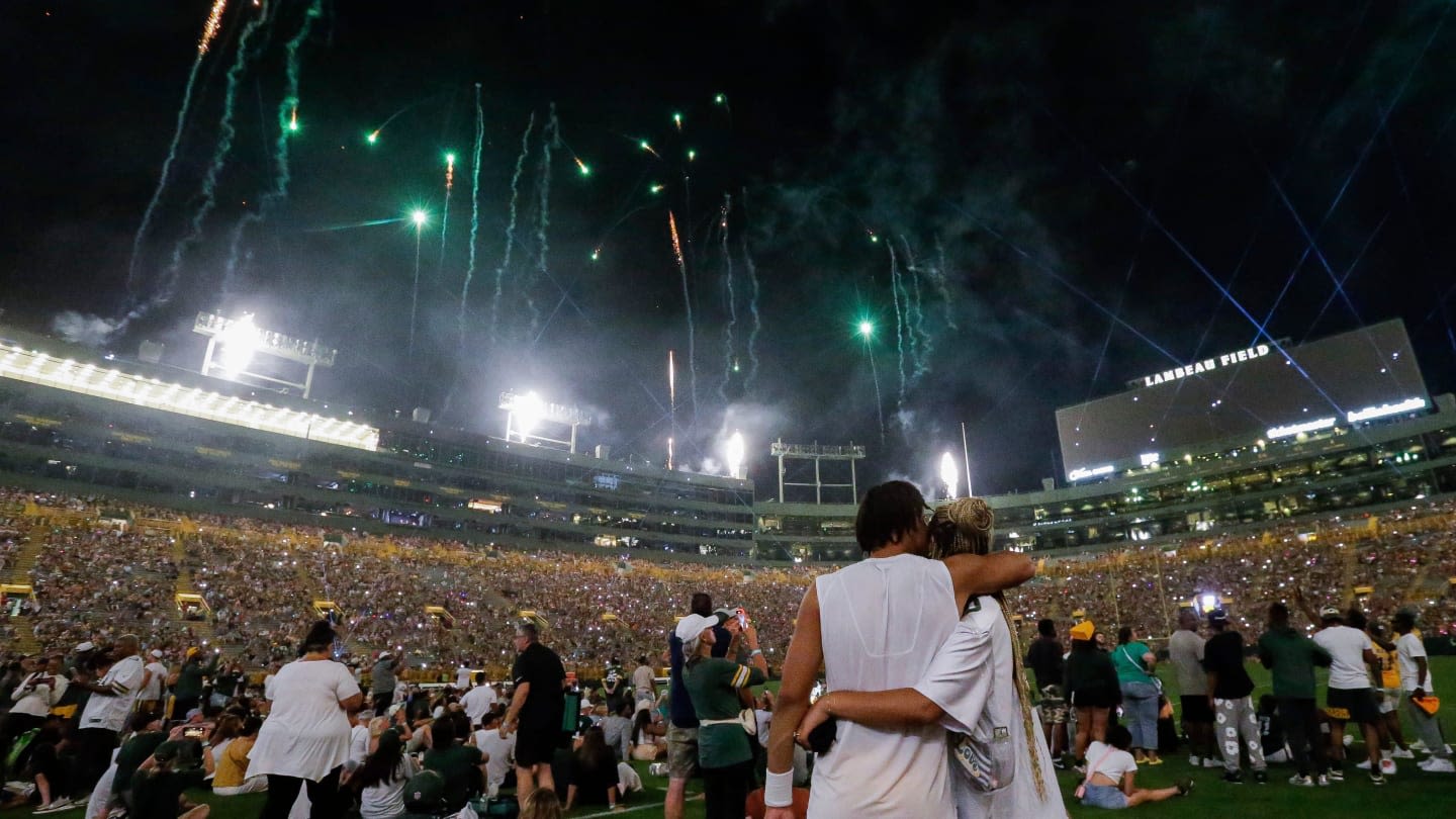 Here’s What Happened at Packers Family Night