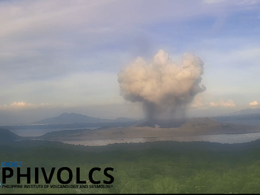 'Minor' Taal Volcano phreatomagmatic eruption occurs; Alert Level 1 stays