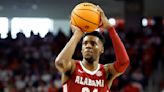 Alabama's Brandon Miller hits game-winner as role in fatal shooting lingers; coach Nate Oats apologizes for comments