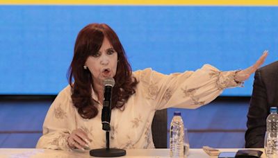 Cristina Kirchner cargó contra el Gobierno de Milei: Ideas que no funcionan y funcionarios que tampoco funcionan