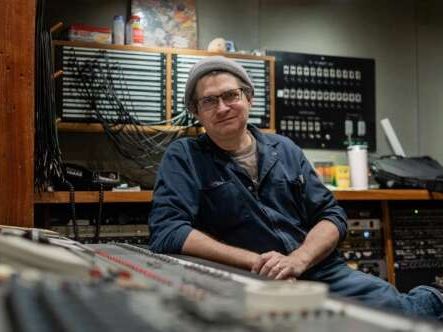 Chicagoan Steve Albini, legendary producer for Nirvana and an alternative rock pioneer, dies at 61