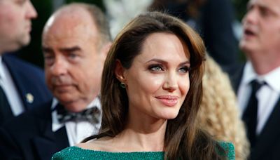 Desmienten rumores de romance entre Angelina Jolie y el rapero Akala - El Diario NY