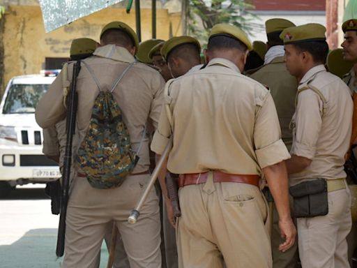 UP Deputy Superintendent Demoted To Constable After Extra-Marital Affair