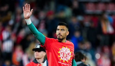 Gazzaniga se atornilla a la portería del Girona