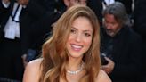 Shakira ‘has no interest in dating Lewis Hamilton or Tom Cruise’