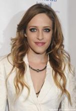 Carly Chaikin