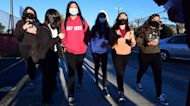 COVID-19: U.S. reports 1.35 million daily cases, CDC mulls recommending KN95 masks