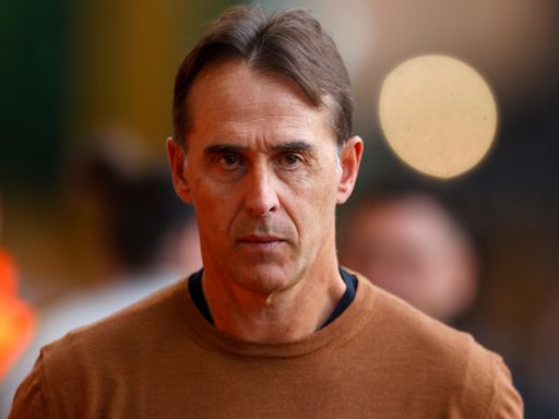 Julen Lopetegui begins reign as West Ham welcome Aston Villa to London Stadium