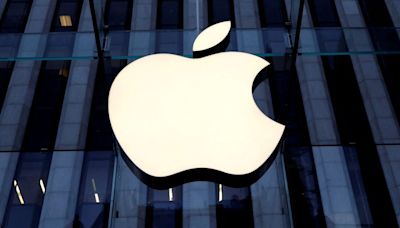 In a first, Apple reaches a union contract with store employees in Maryland