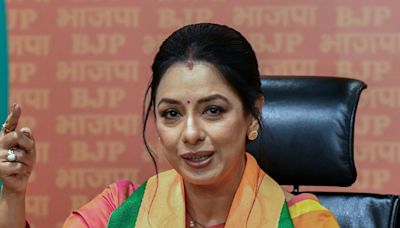BJP's Rupali Ganguly Urges Mamata Banerjee To Stop Horse-Drawn Carriages