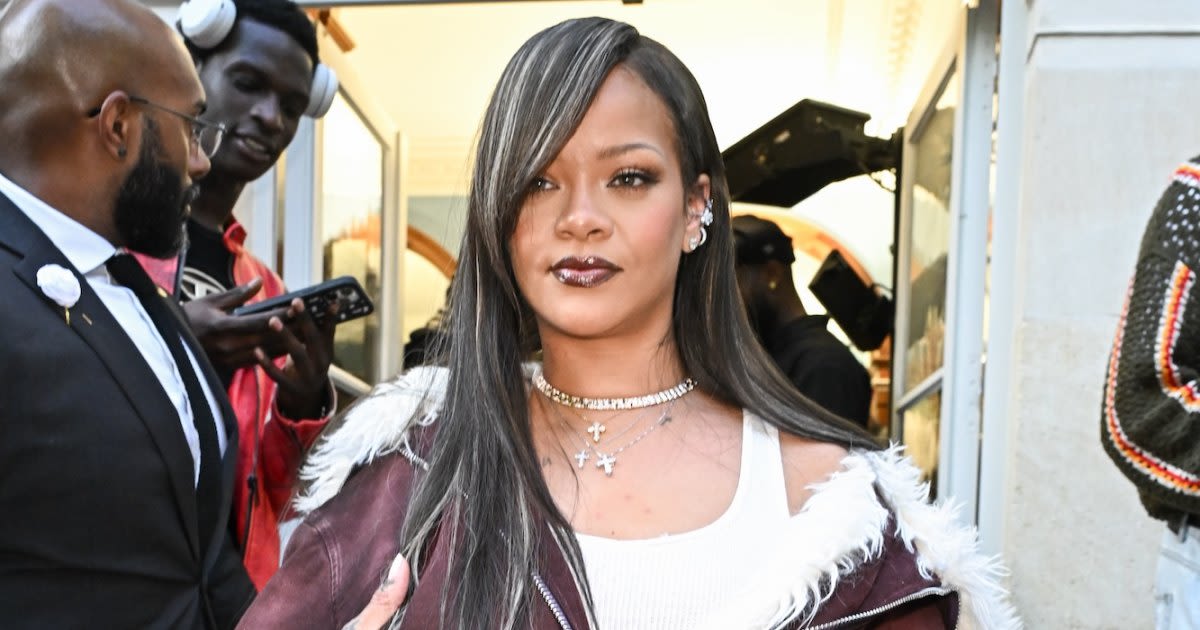 Rihanna Flashes Thong In Instagram Video, Shares Summer Goal