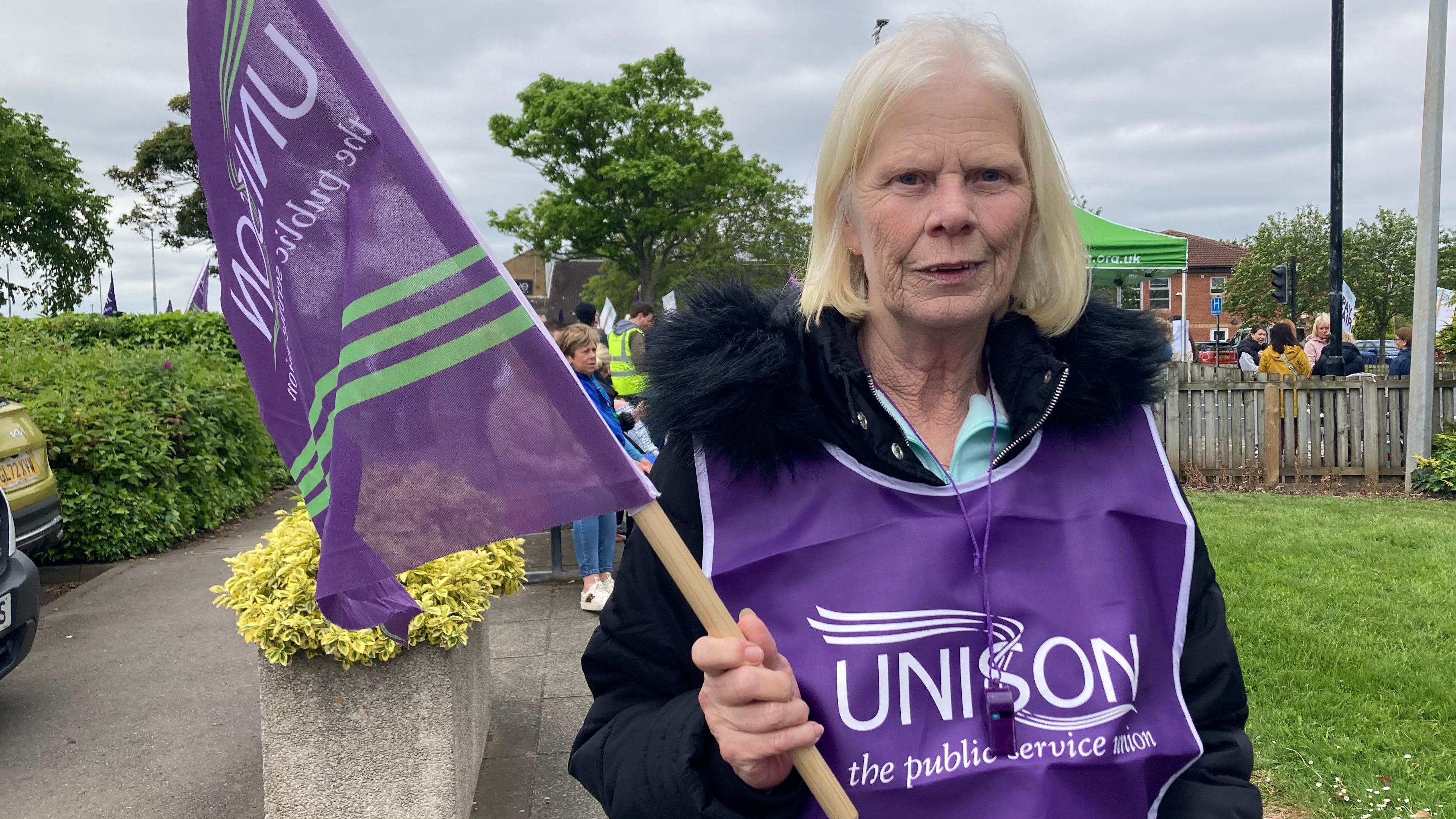 Healthcare workers begin five days of strike action