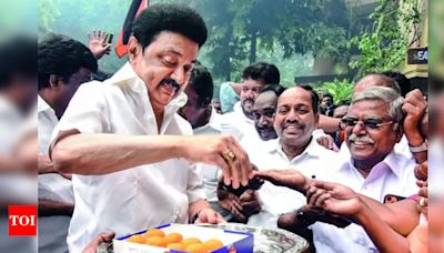 DMK's Anniyur Siva wins Vikravandi by 67,757 votes | Chennai News - Times of India