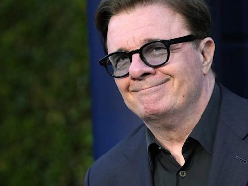 Pizza delivery man surprise by Nathan Lane to Joy Behar on birthday goes viral. Check here