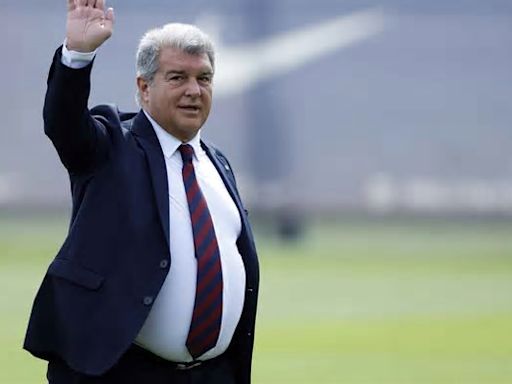 Laporta toma la decisión salomónica que no contenta a Pini Zahavi ni Jorge Mendes