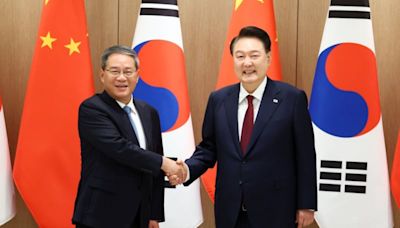 South Korea and China agree on security dialogue, trade talks