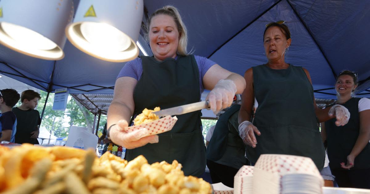 St. Therese Catholic Church festival draws crowds to Kenosha's south side