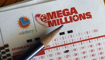 $800 million Mega Millions jackpot won by player in Texas