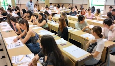 Más de 1.500 estudiantes en Salamanca, pendientes de su futuro