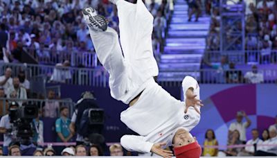 El B-Boy canadiense Phil Wizard 'hace magia' y gana la primera medalla de oro olímpica de la historia en el breaking masculino