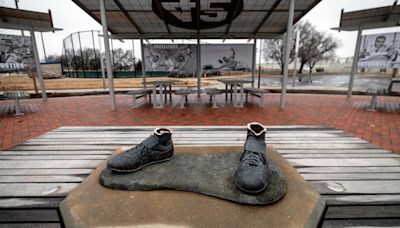 Kansas man pleads guilty to helping steal Jackie Robinson statue