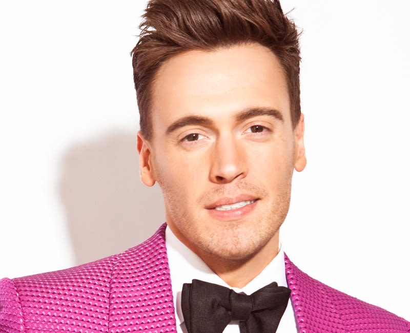 Catching up with Erich Bergen: Actor, singer, and producer