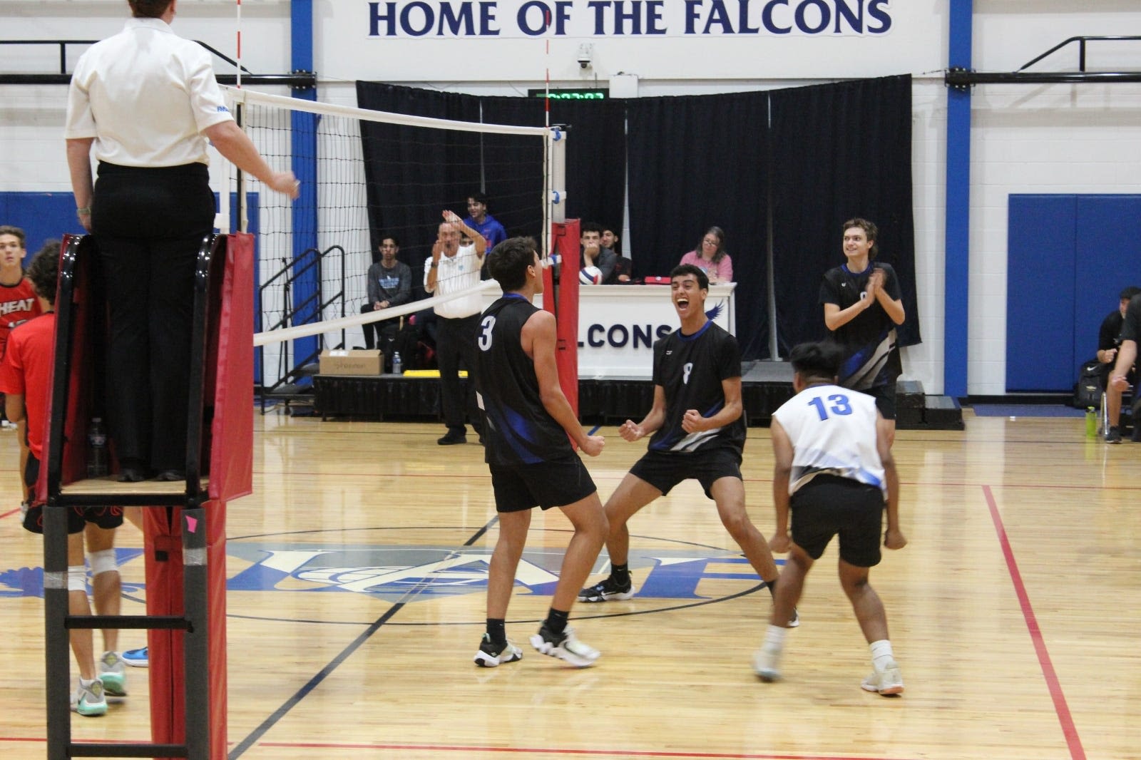 'Our guys are fantastic': Mulberry boys volleyball goes down in district championship