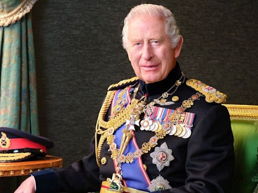 El rey Carlos III, más cerca del príncipe Harry: se compra un piso en Nueva York de 6 millones de euros
