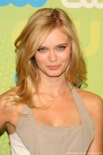 Sara Paxton