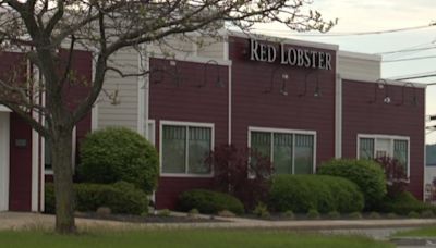 Red Lobster is giving one man the run-around
