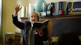 Sir Tim Brighouse, charismatic schools administrator who drove up standards but fought the inspectors – obituary