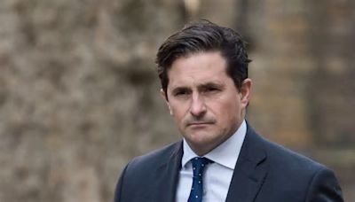 Veterans Minister Johnny Mercer apologises to ex-soldier turned away from polling station over ID