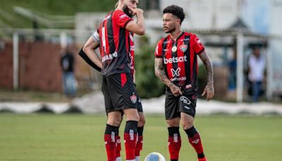 Capitão do Vitória, Wagner Leonardo acredita reabilitação do clube na Série A: "Eu não vou desistir"