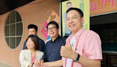 拚民進黨高市主委 陳慧文黃文益投完票握手展團結