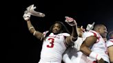 Football world reacts to death of former Razorback Alex Collins