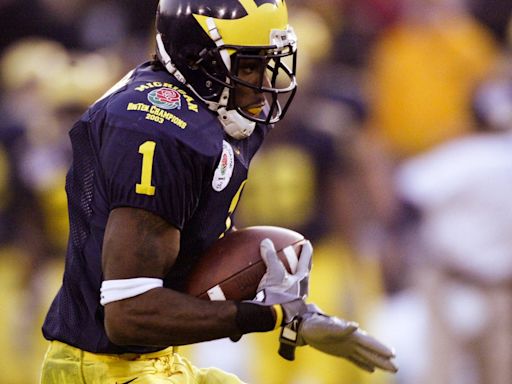 Ex-Michigan players, including Braylon Edwards, Denard Robinson, suing NCAA, Big Ten Network