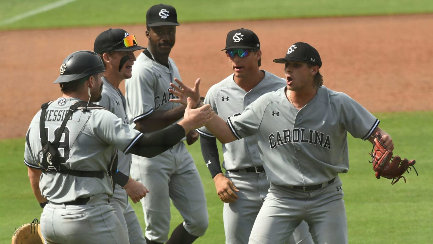 FINAL: Parker Marlatt Steadies Ship, Has Career Day In South Carolina's 6-5 Win Over Kentucky