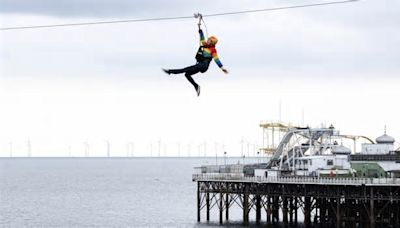 Photos: The Cast of AN OFFICER AND A GENTLEMAN THE MUSICAL Visit The Brighton Zip