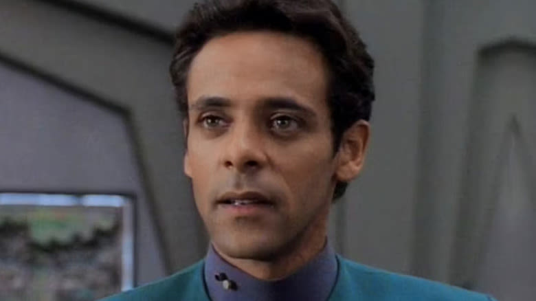 What Star Trek: Deep Space Nine's Dr. Julian Bashir Actor Looks Like Today - Looper