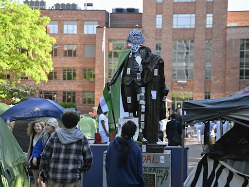 Fact Check: A George Washington Statue at GWU Was Allegedly Defaced by Pro-Palestinian Protesters. Here's the Evidence